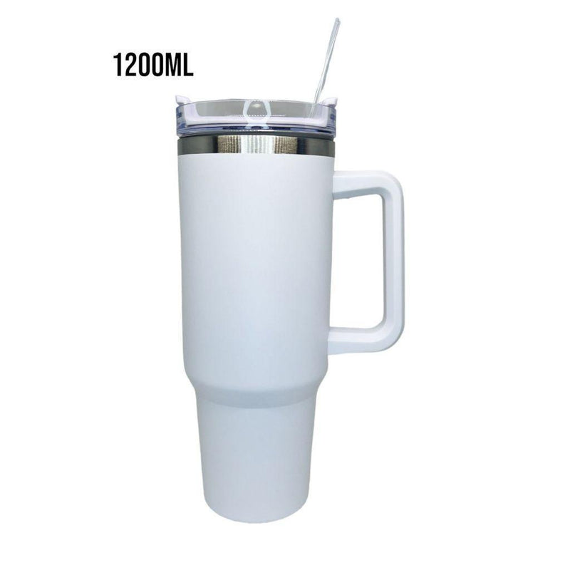 Copo termico na cor branco com capacidade de até 1200 ML